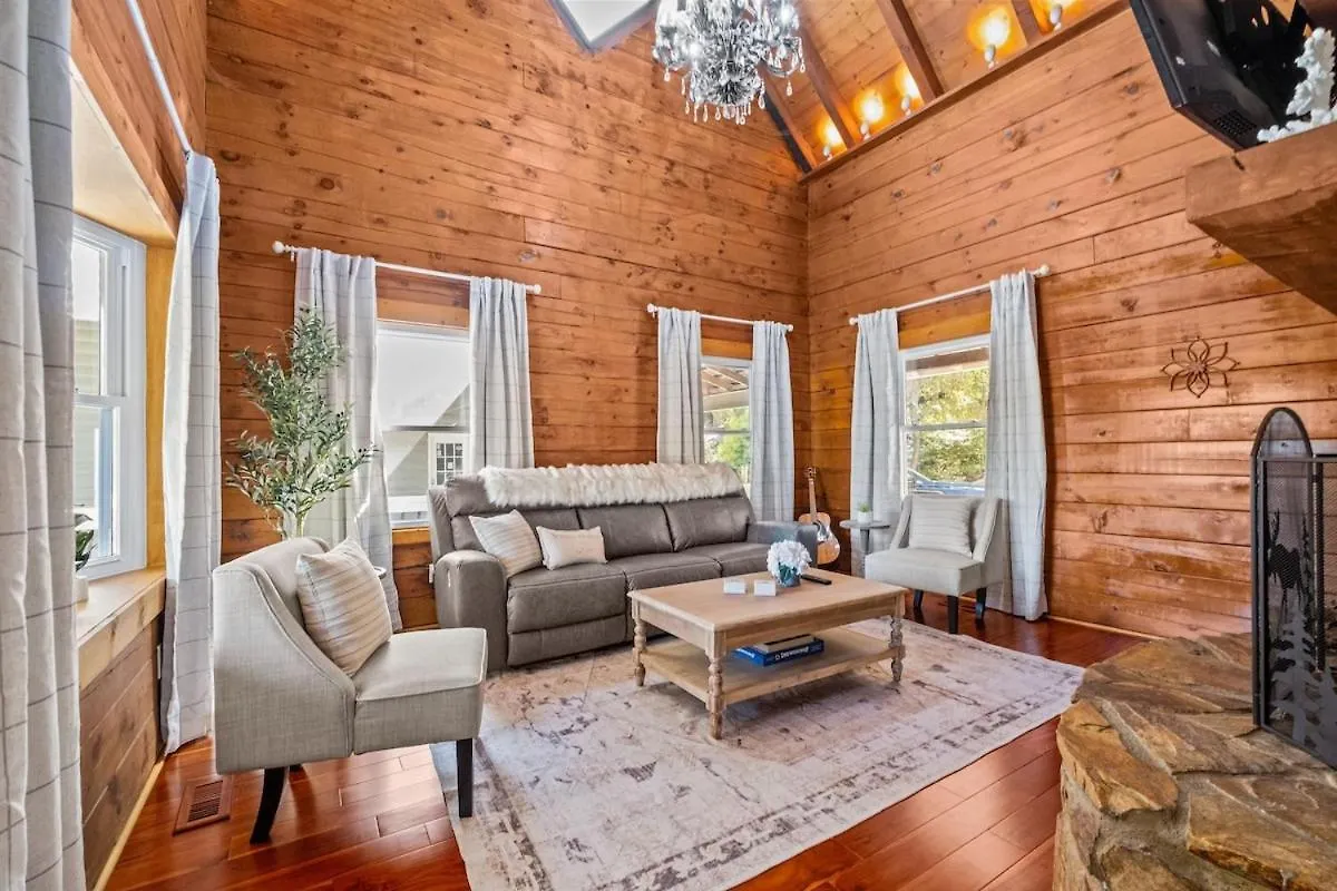 Lake Wylie Home With Dock, Beach, And Hot Tub Charlotte 0*,