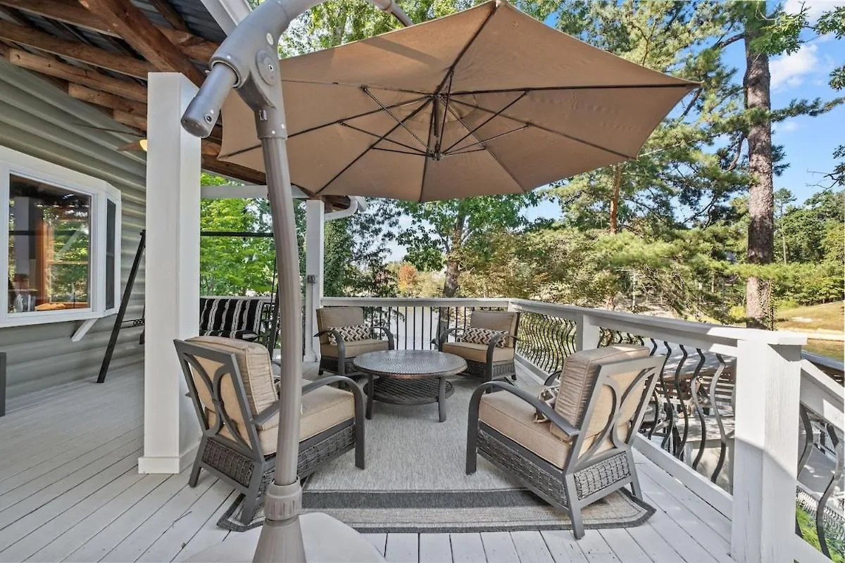 Lake Wylie Home With Dock, Beach, And Hot Tub Charlotte Holiday home