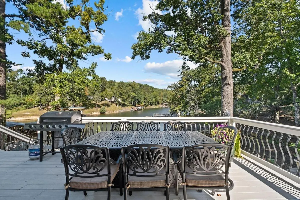 Holiday home Lake Wylie Home With Dock, Beach, And Hot Tub Charlotte