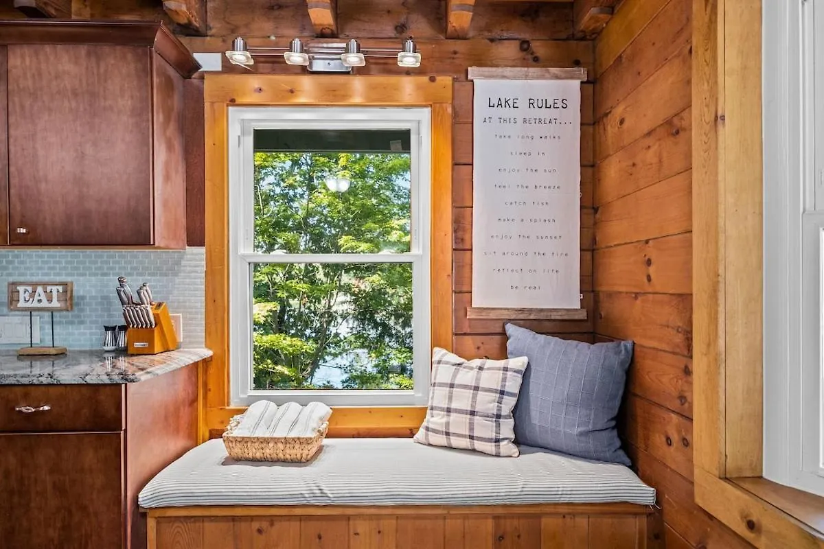 Lake Wylie Home With Dock, Beach, And Hot Tub Charlotte Prázdninový dům
